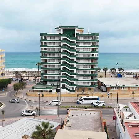 Casa Familiar En Segunda Linea Playa Con Parking 펜션