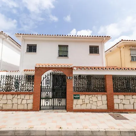 Casa Familiar En Segunda Linea Playa Con Parking 펜션 푸엔히롤라